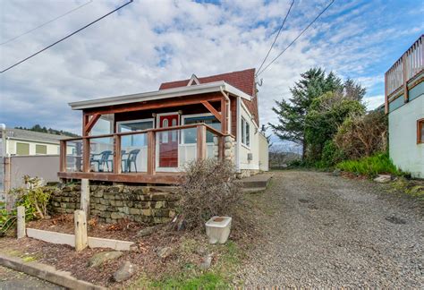 depoe bay house rentals|Depoe Bay Vacation Rentals – Cabin & House Rentals